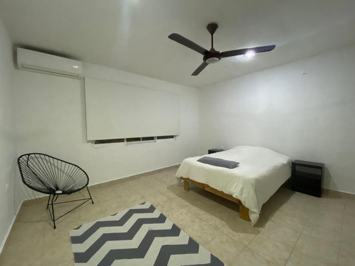 The Hostal Inn Playa del Carmen Esterno foto